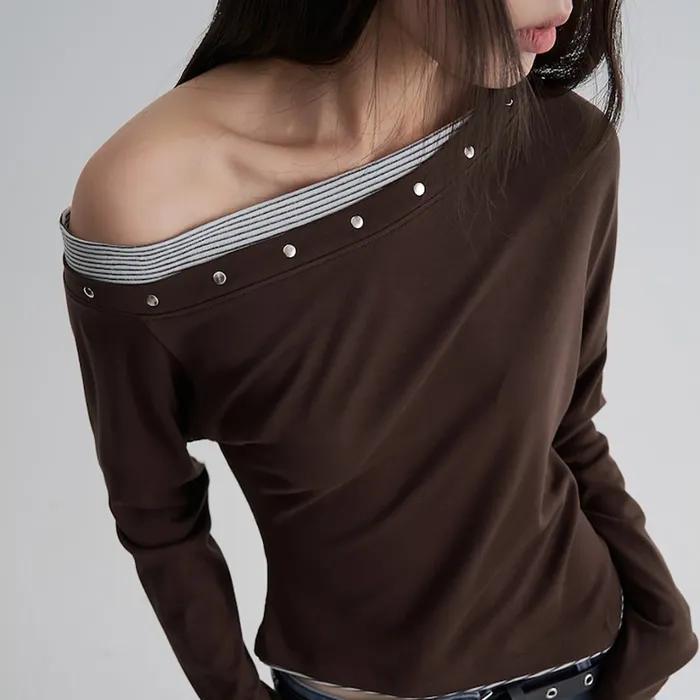 [에잇세컨즈] 오프숄더 트리밍 저지탑  브라운 (125941MB2D)