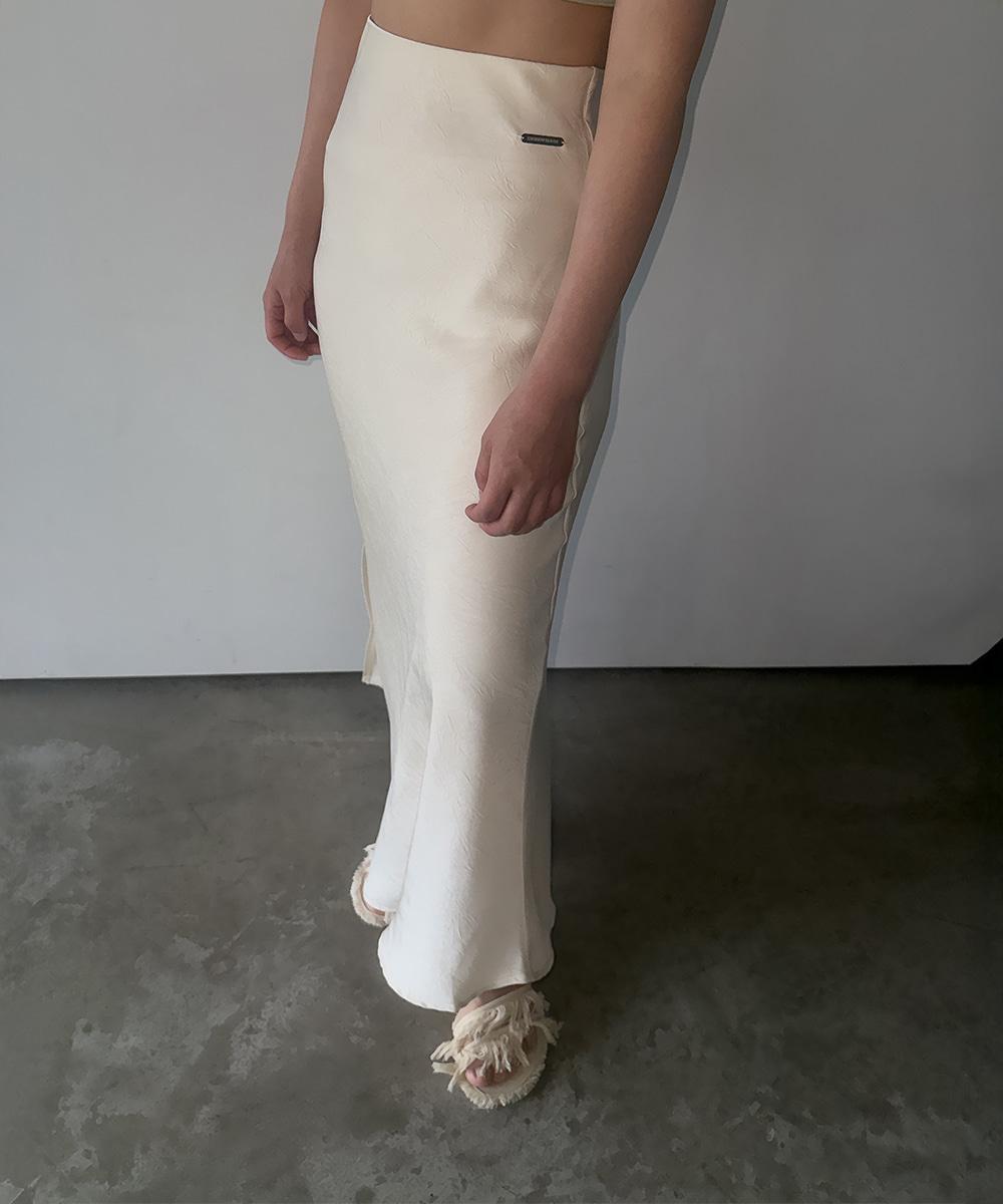 Soft Gloss Banding Skirt Cream