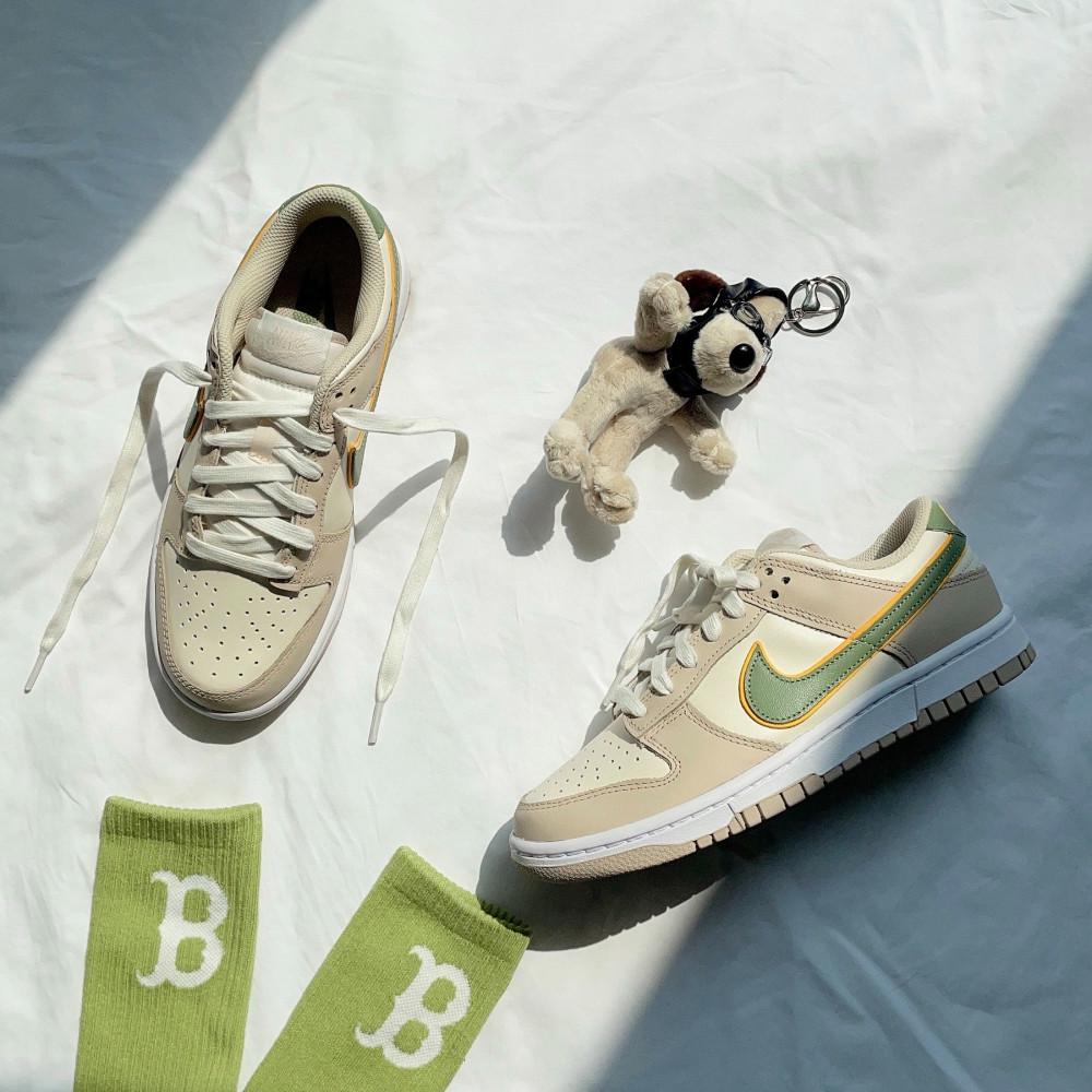 나이키 덩크 로우 라이트 아이보리 그린 우먼