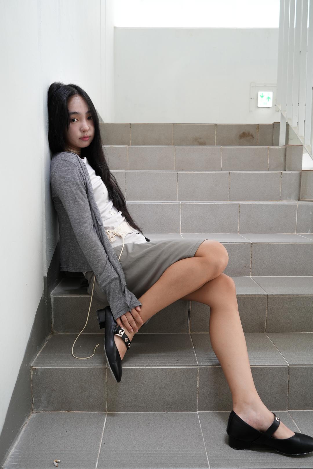Strappy cardigan, dark grey
