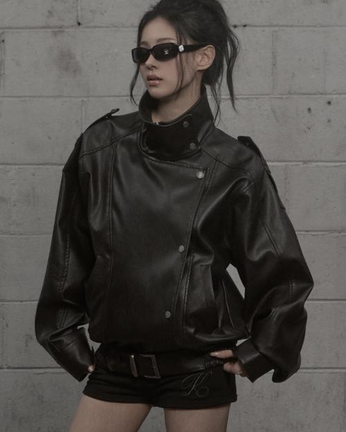 Structured High-Neck Leather Jacket (dark brown)