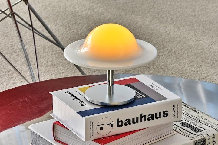 [오늘의딜] 써니사이드업 무선 충전식 밝기조절 단스탠드 조명 무드등 (무선충전기 set)