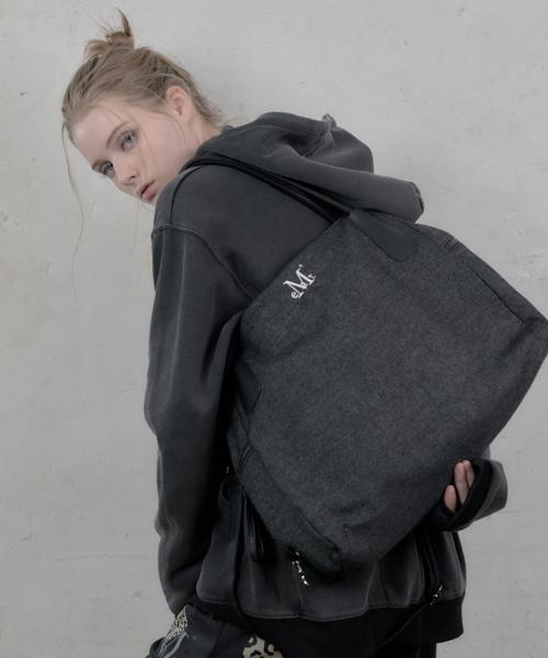 4웨이 시그니처 로고 유니섹스 토트백 (흑청 블랙 데님)