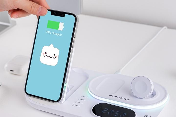 4in1 고속 무선충전기 거치대 예티 피규어 애플 워치 아이폰 에어팟 휴대폰