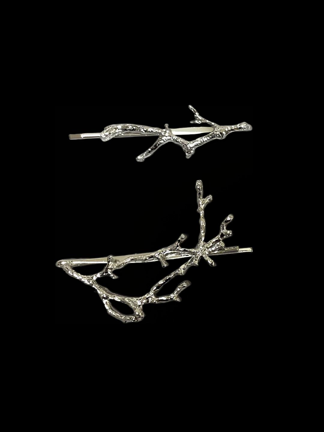 • ETC) ATYPICAL 梅花 HAIR PIN (2P) •