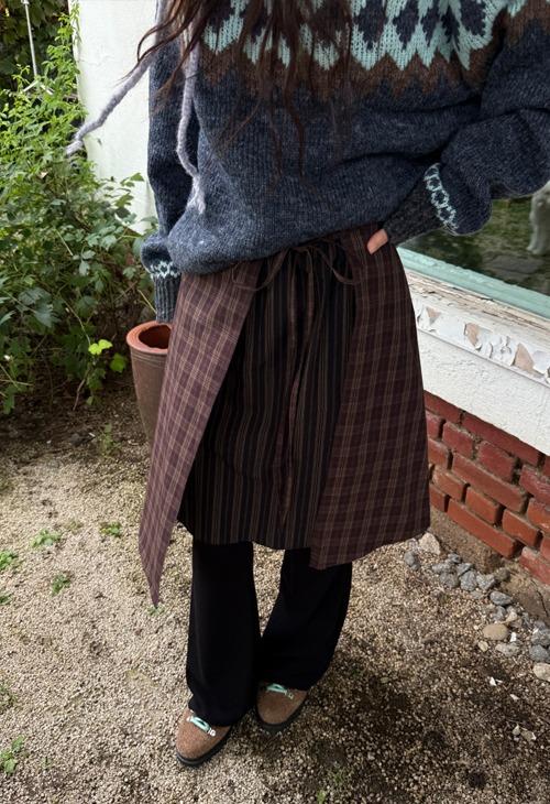 mix check wrap skirt