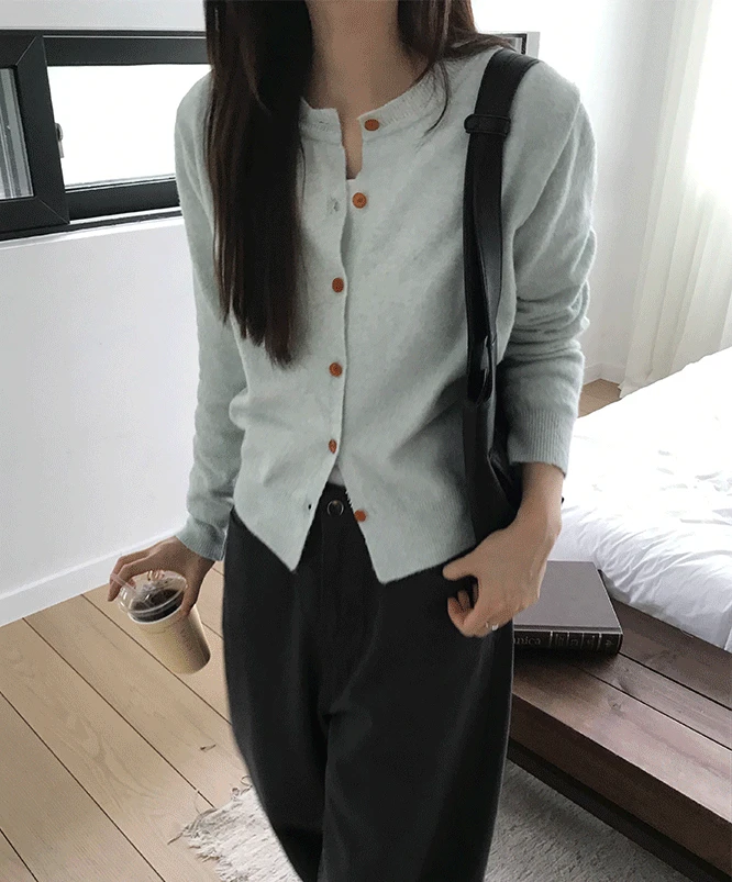 [가을신상🍂] 클라 베이직 라운드 가디건 (4color) 간절기/데이트룩/하객룩/출근룩