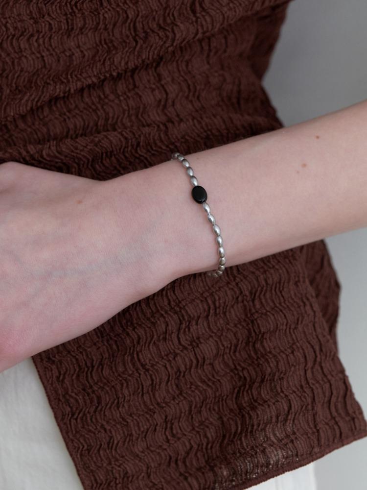 시크 회색 진주 원석 팔찌 (L251MBC010)