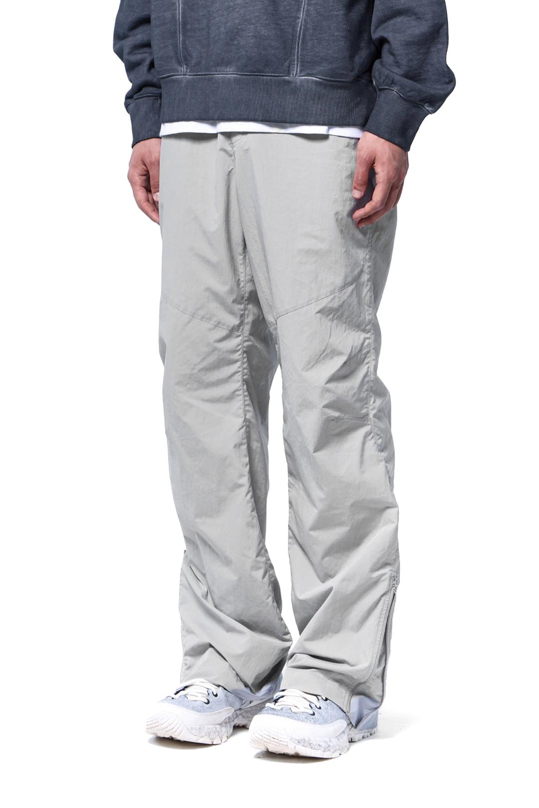KNEE TUCK REGULAR PANTS (GERY)