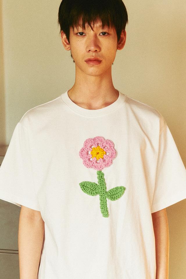 CROCHET FLOWER T-SHIRTS WHITE