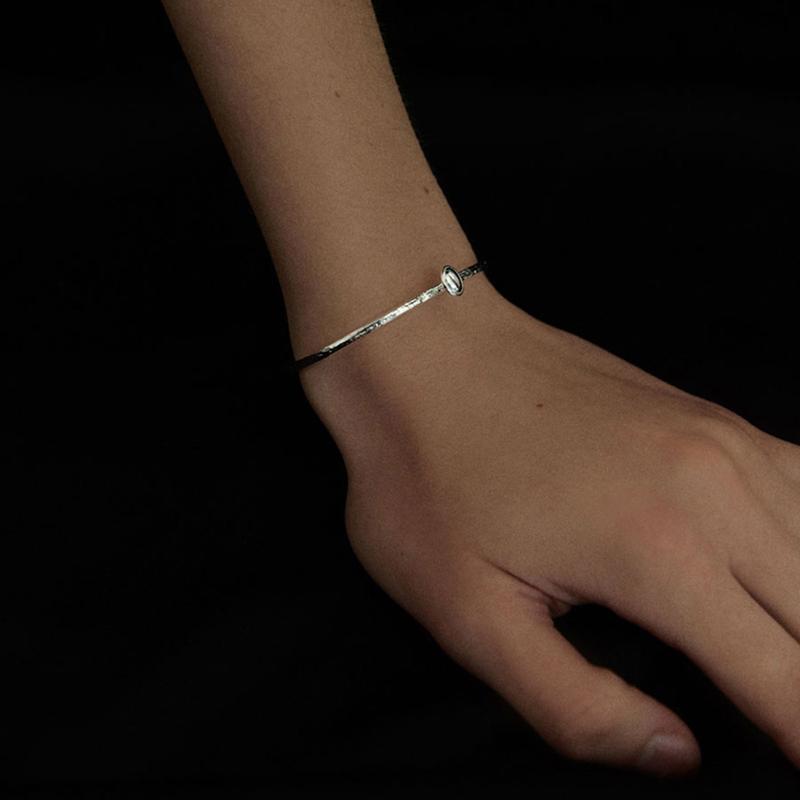 COLLECTION DE OVAL-Classic oval bangle bracelet