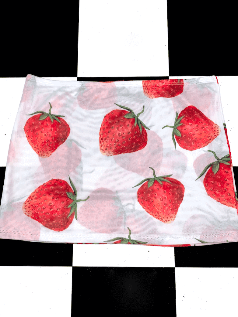 STRAWBERRY MICRO MESH SKIRT IN WHITE