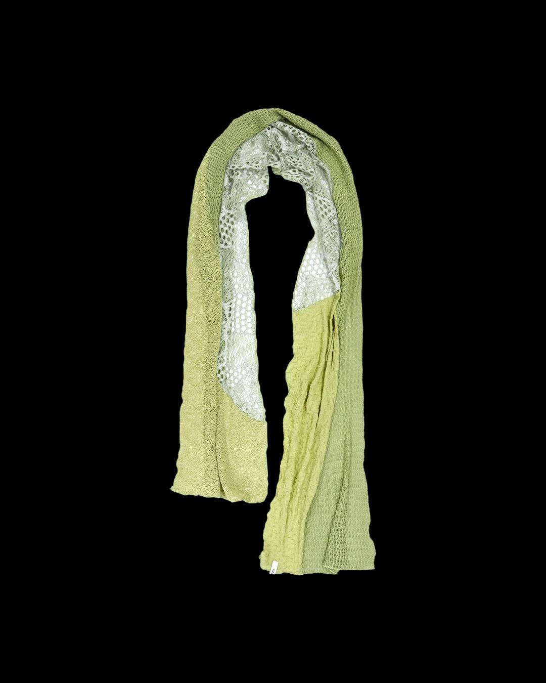 IGNOTA LEAF SCARF
