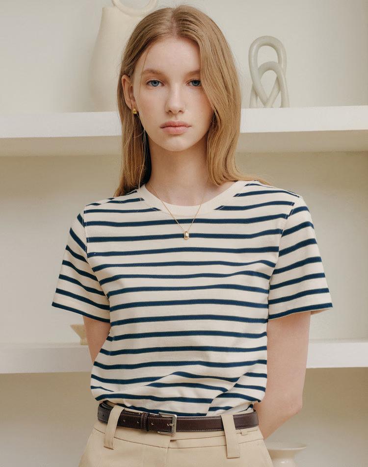 아이보리 베이직 스트라이프 티셔츠 / IVORY BASIC STRIPE T-SHIRT