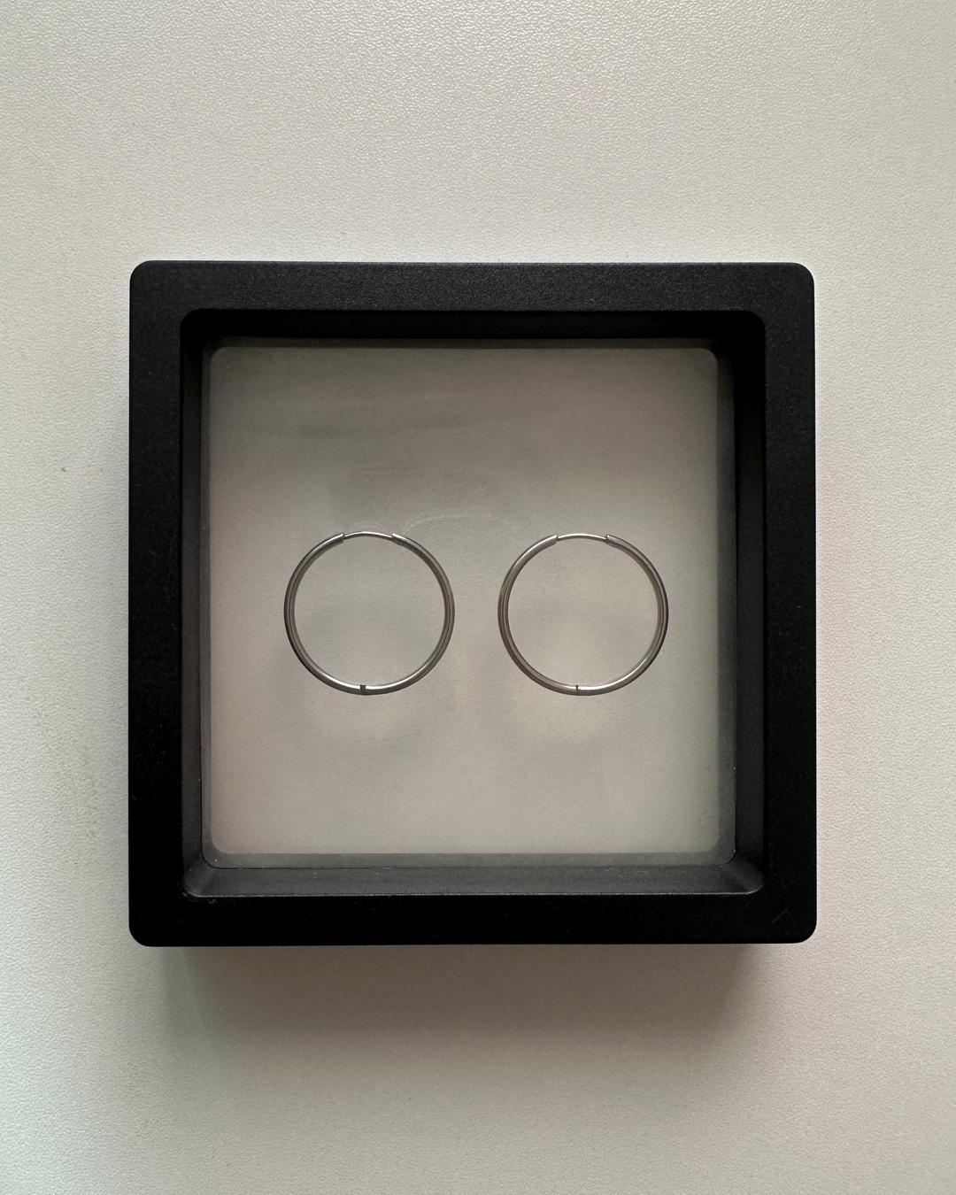 Surgical Thin Earring