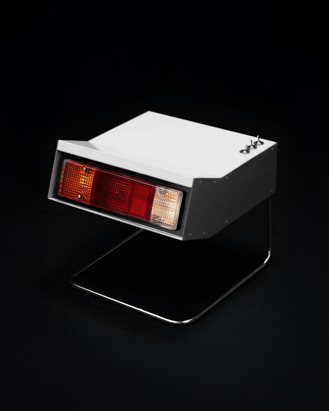 Mo_&_A Delica Car Light / Side Table White