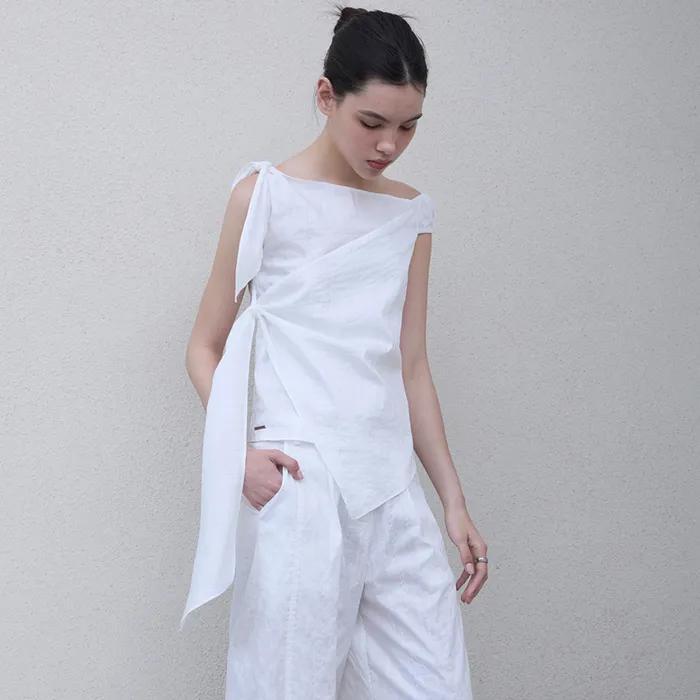 RIBBON ONE-SHOULDER TOP