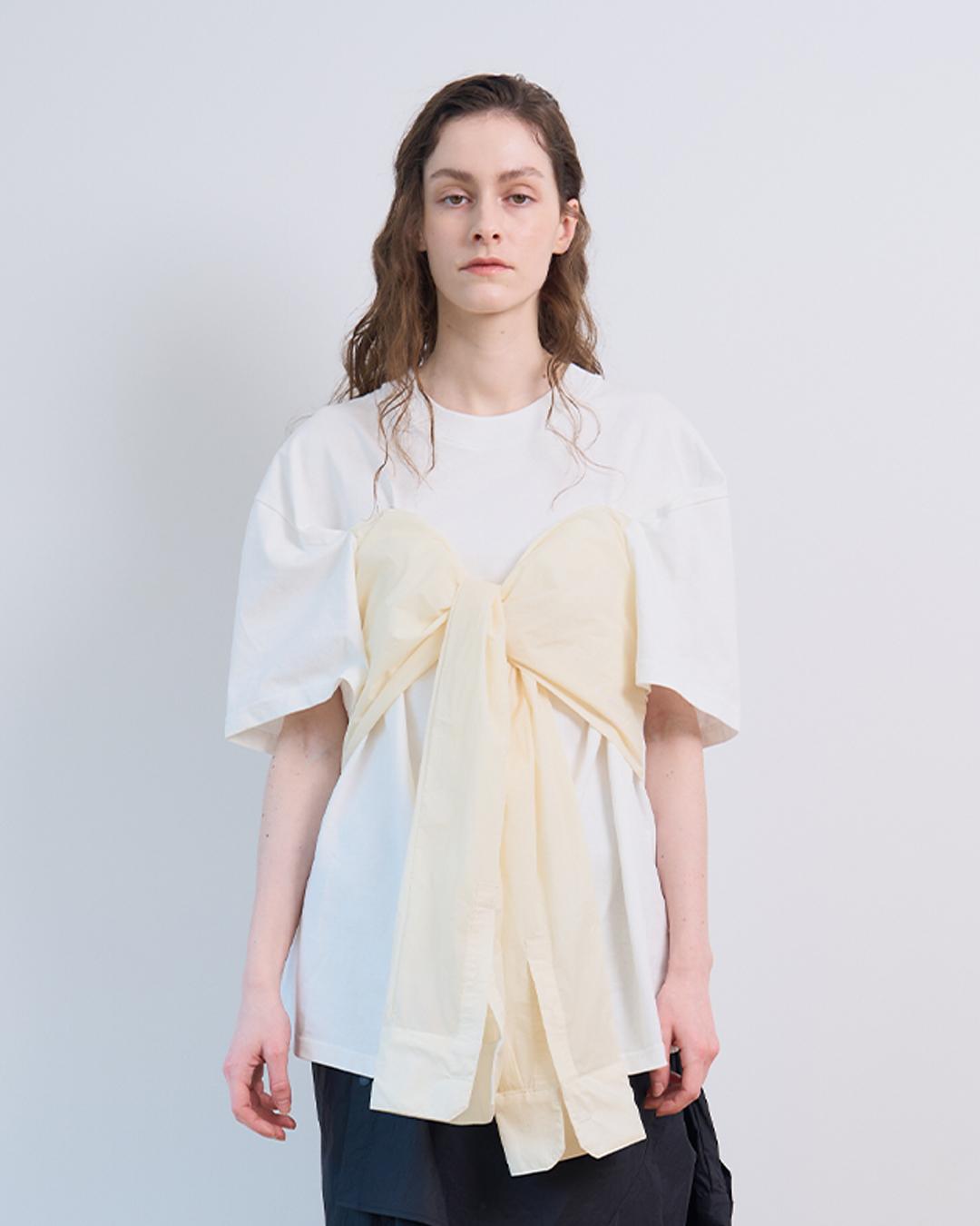 [Re-stock]SLEEVE HUGGING DETAIL T-SHIRTS (Ivory)