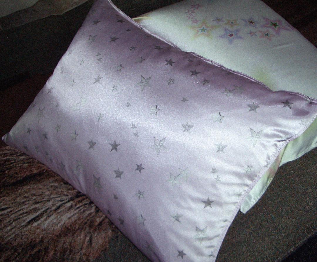 (B-grade) till dawn pillowcase