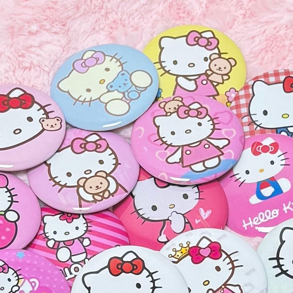산리오 헬로키티 랜덤 뱃지 고전키티 악세사리