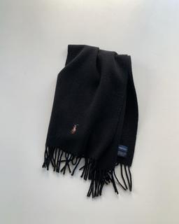 F474. ITALY. POLO lambswool muffler