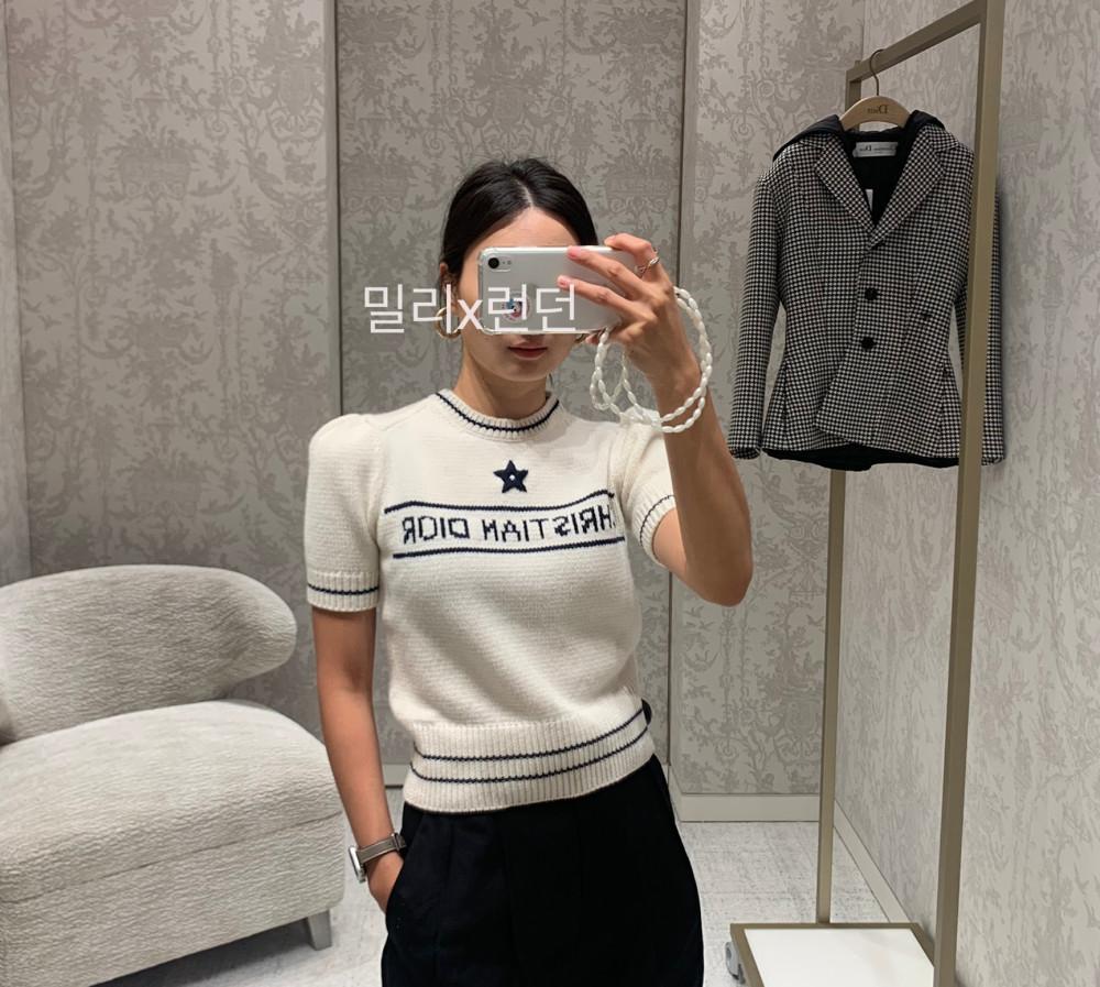 크리스챤 디올 반팔니트 네이비 에크루 224S09AM308_X5800