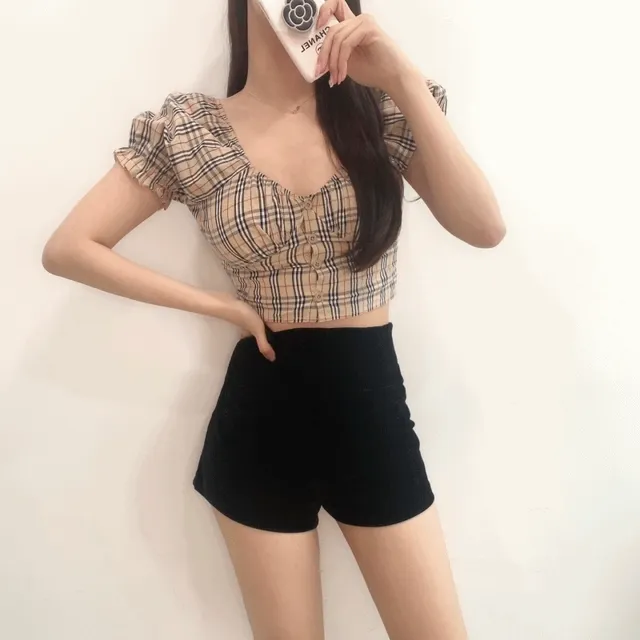 [당일배송/주문폭주]모모 빈티지러블리 버버 체크 크롭 블라우스