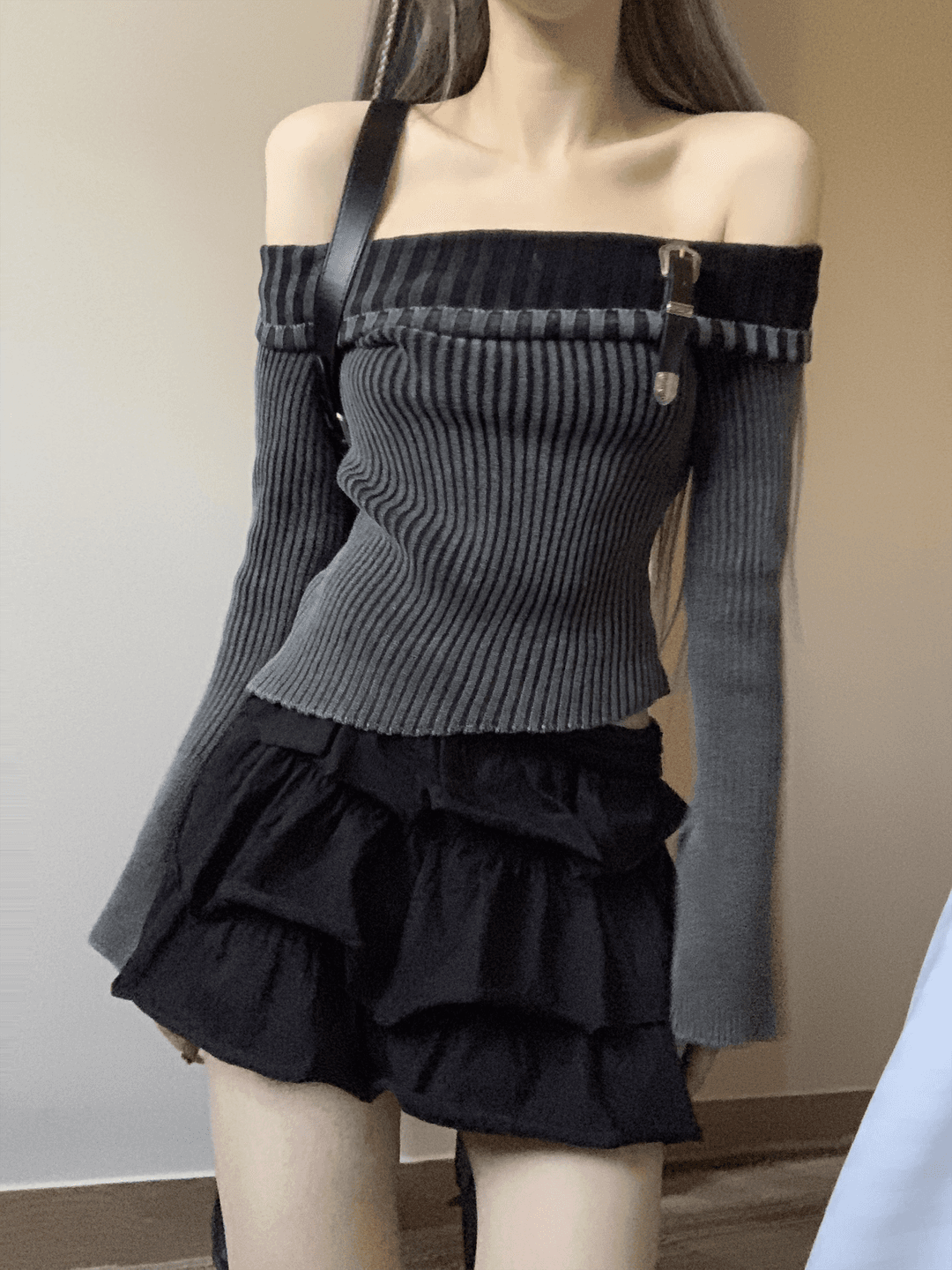 스젠 Served Off Shoulder Top ※입고지연 - 위시버킷