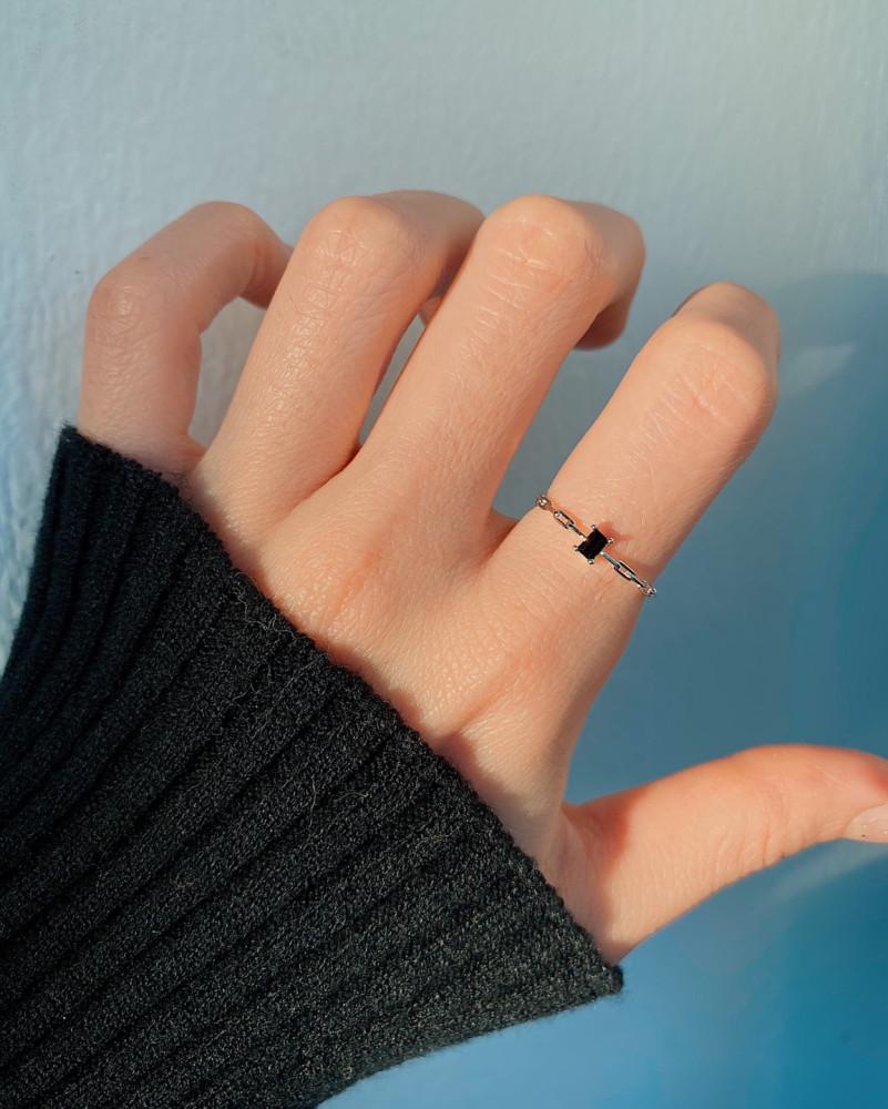 블랙 오닉스 크리스탈 스퀘어 심플 체인 반지