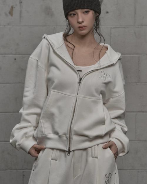 Steel Stud Hood Zip-Up (white)
