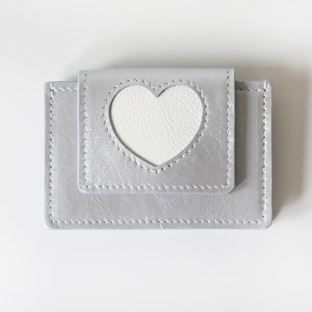 shape of wallet - white silver