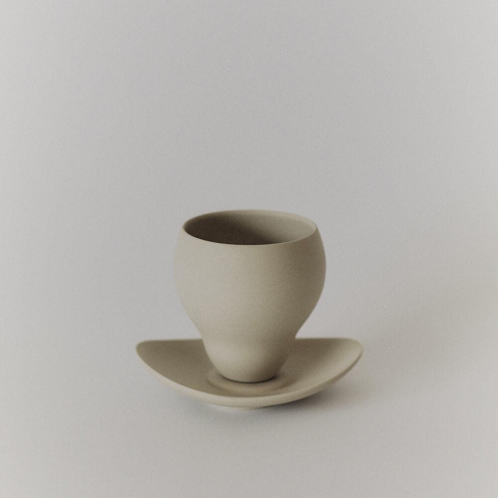 sum Cup & Saucer / ashy ivory