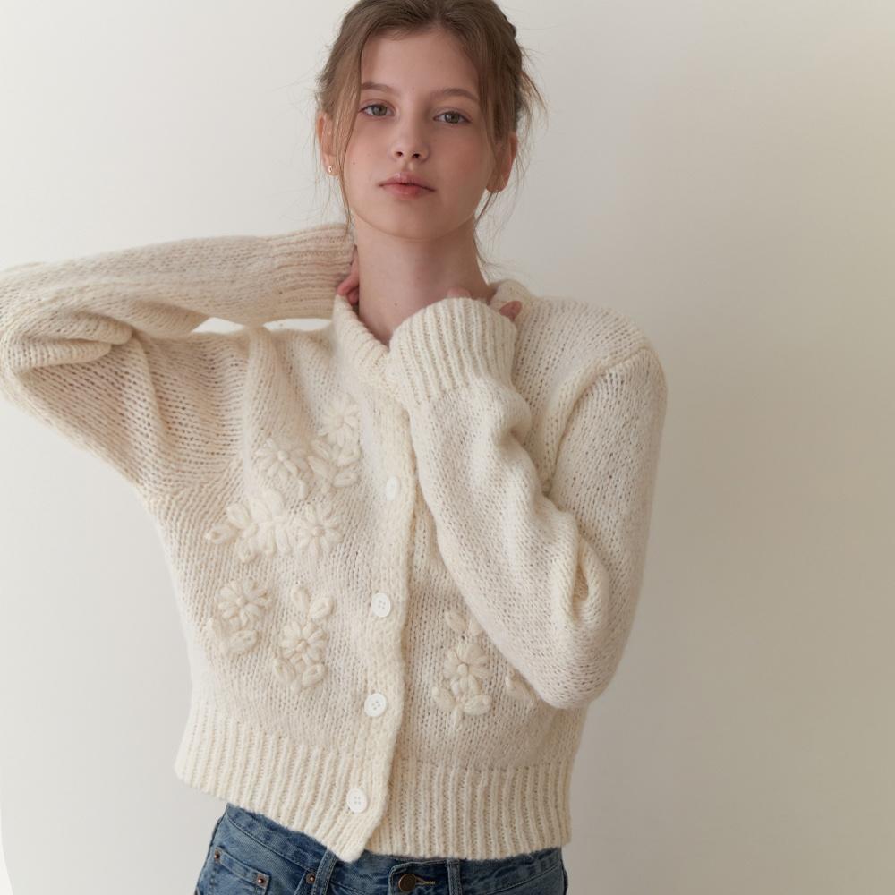 Marshmallow knit cardigan (ivory)