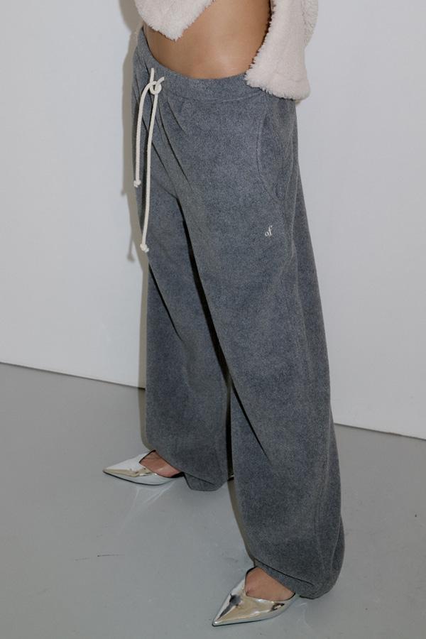 [11/1 예약배송] OF WARM JOGGER PANTS_CHARCOAL