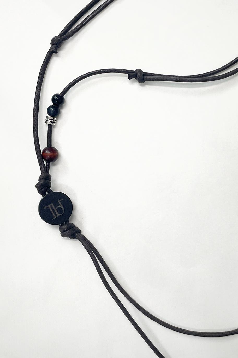 Wooden Token Necklace (BROWN)