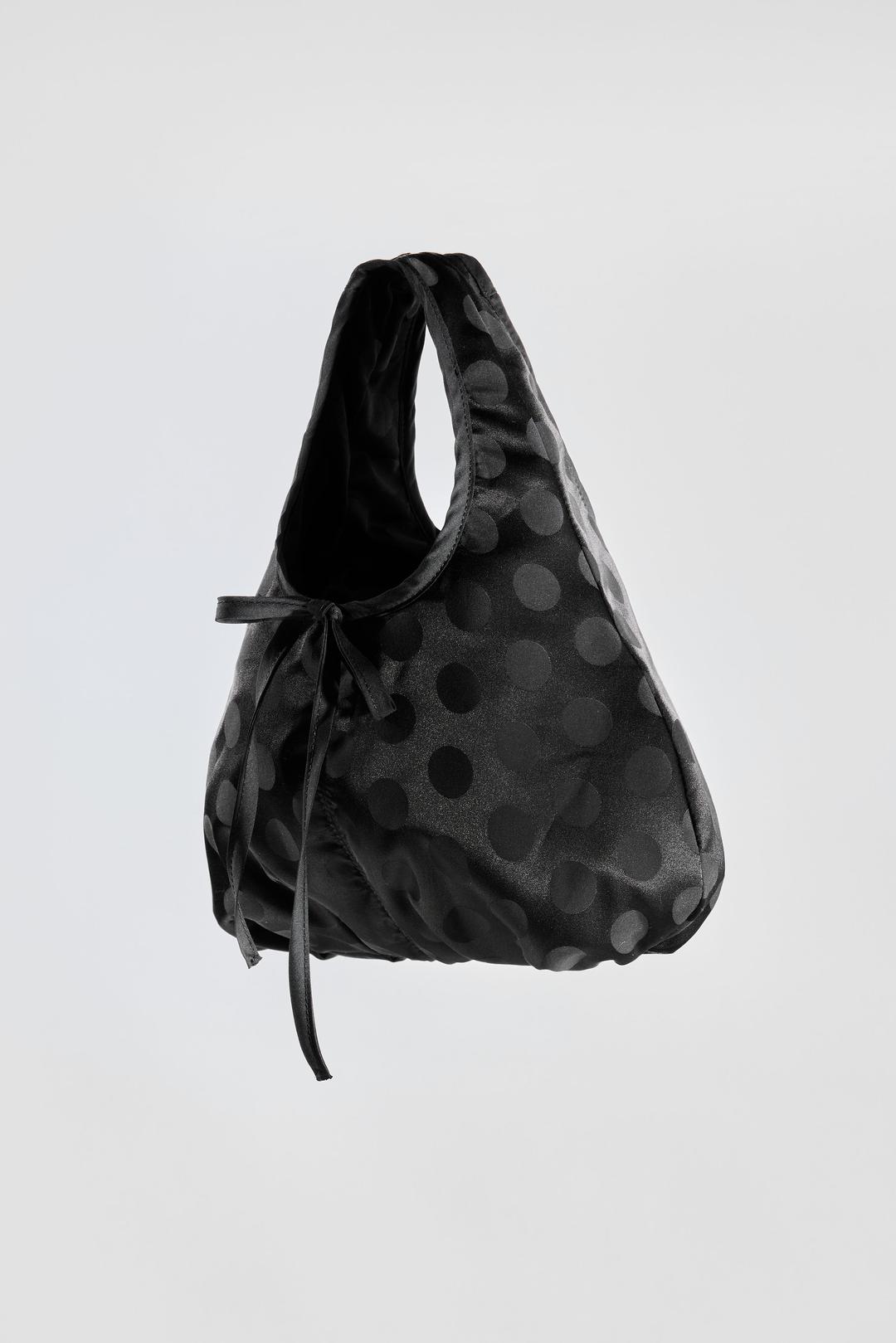 BABY PILLOW TOTE BAG [SILK DOTS BLACK]