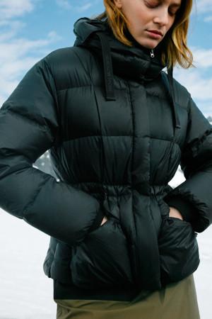 코오롱스포츠 | 여성 뉴볼륨 중기장 푸퍼 다운