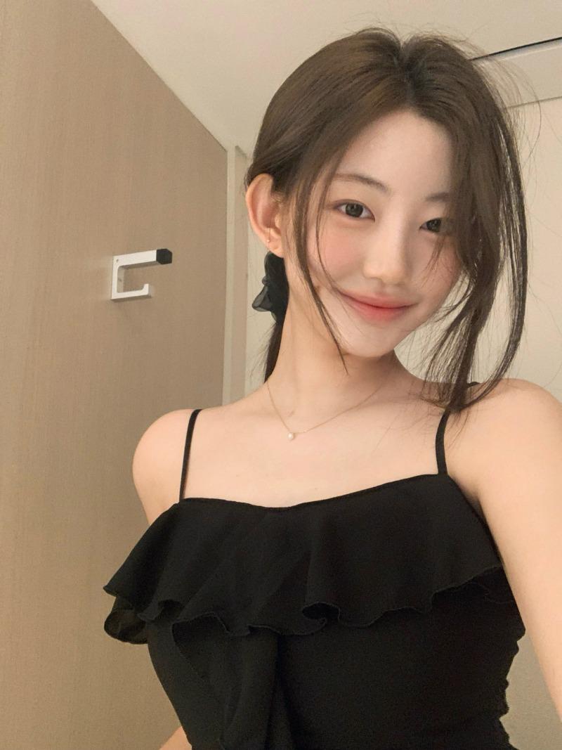 제니오 에이프릴 슬리브리스_블랙