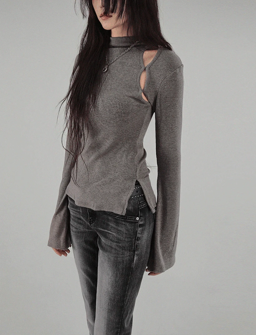 HOLE THREE CUTOUT TURTLENECK SIDE SLIT  KNIT TOP 홀 쓰리 컷아웃 터틀넥 사이드슬릿 골지 니트탑 (2COLOR)