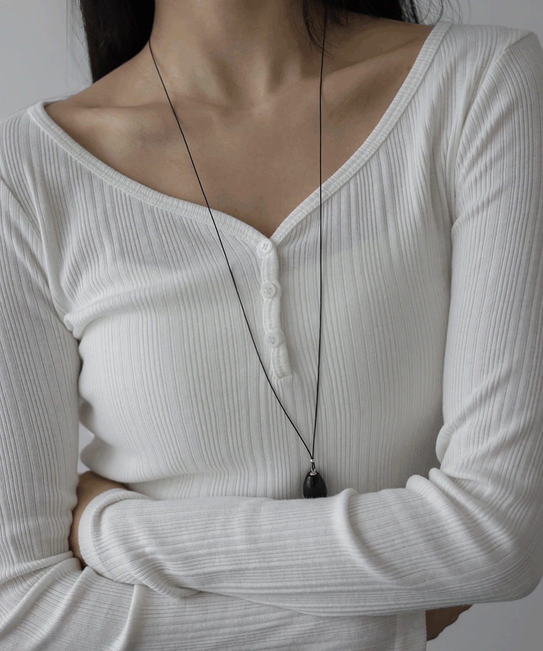 슬림 버튼 골지 티셔츠