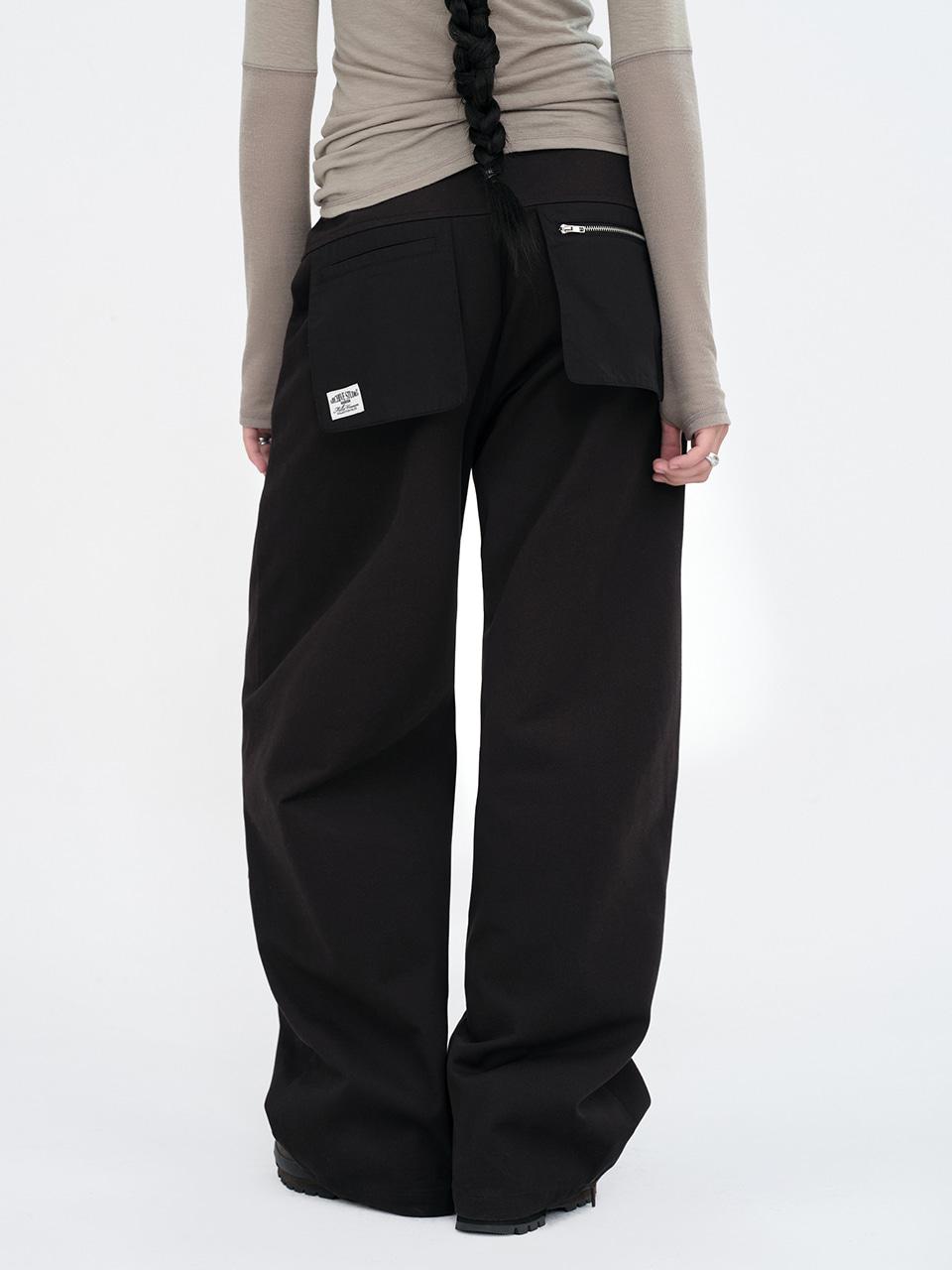 Buckle Strap Pocket Pants [Black]