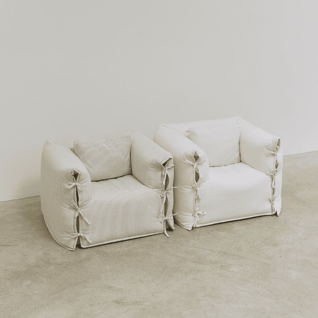 Doona Sofa (Stripe, Ivory)