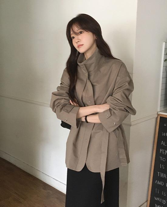 메리어라운드 [봄점퍼] 스냅 케이프 야상 하프 (coat)