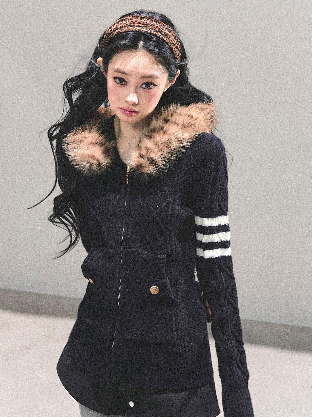 Long-sleeved Hooded Knit Cardigan DIA0665