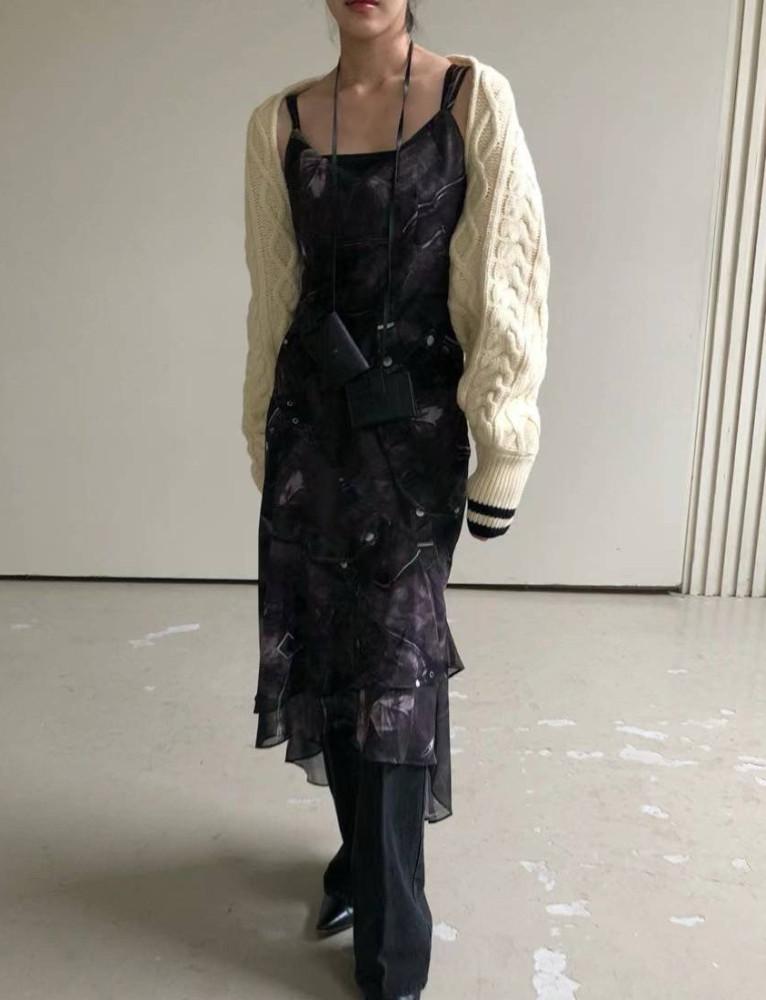 [루트] repeller 리펠러 24fw 쉬폰 워싱 원피스 (2color)