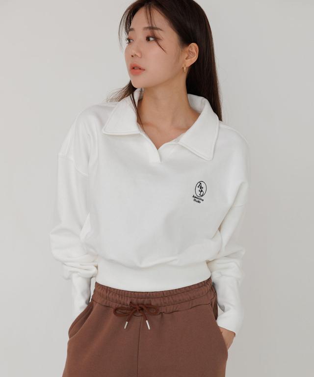 우먼스 카라 크롭 스웻셔츠 아이보리