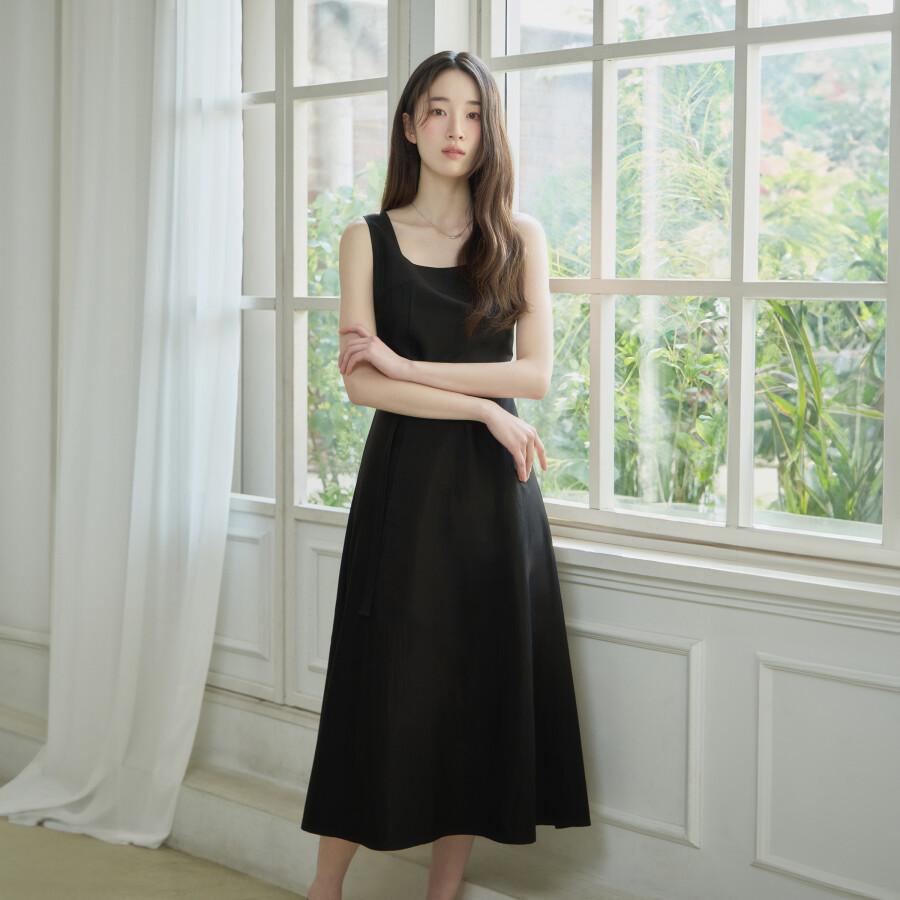 [COUTURE]원지안 슬리브리스벨티드원피스