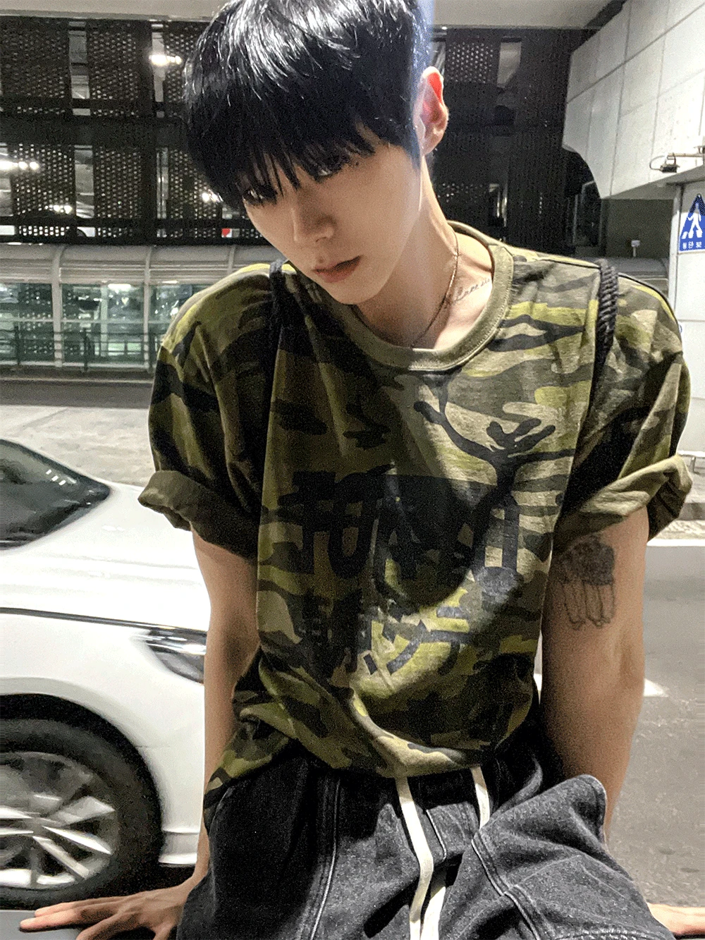 도쿄 카모 반팔 티