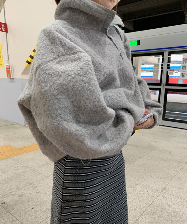 미뉴에트 론티 아노락 반집업 (2color) ★1/21 수요일 오후 6시까지 7% 할인적용:)