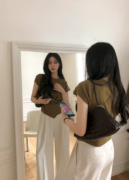 [당일발송/출근룩/데일리/단독제작] 쉐딩 버튼 셔링 니트(4colors) 올리브 챠콜 당일발송 new